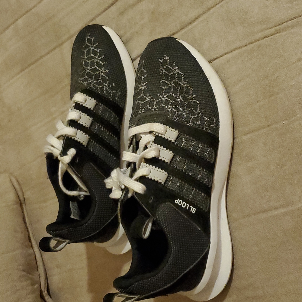 Adidas Sl Loop - image 2